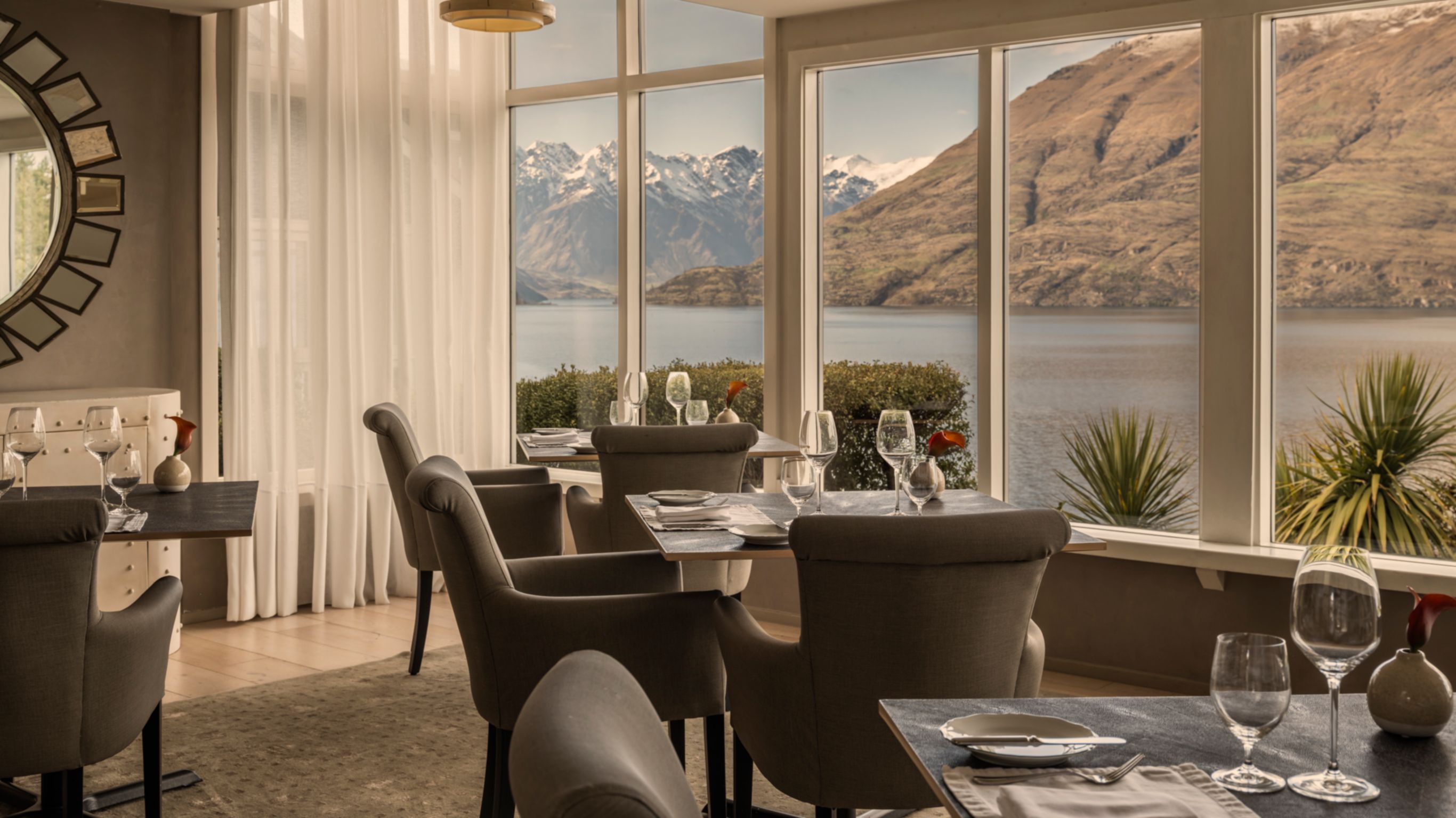 Main Lodge Small Dining Room